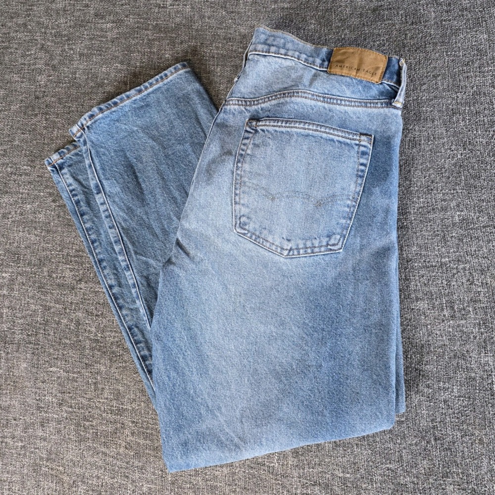 American Eagle Easyflex Mens Straight Leg Distressed Blue Jeans Read